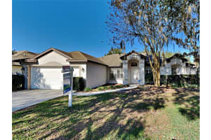 2004 ABBEY TRACE DRIVE, DOVER, FL 33527 - MLS#MFRTB8488181