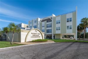 4651 1st St Ne #303, ST PETERSBURG