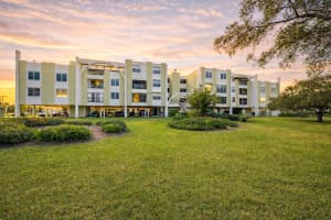 4651 1ST STREET, ST PETERSBURG, FL 33703 - MLS#MFRTB8488201