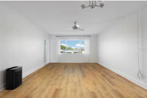 4725 COVE CIRCLE, ST PETERSBURG, FL 33708 - MLS#MFRTB8488203