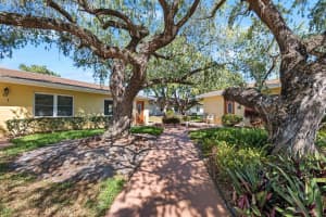 401 DORCHESTER PLACE, SUN CITY CENTER, FL 33573 - MLS#MFRTB8488233