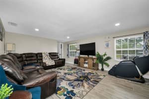 801 WALNUT DRIVE, SEFFNER, FL 33584 - MLS#MFRTB8488240