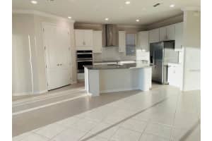 10738 GREEN HARVEST DRIVE, RIVERVIEW, FL 33578 - MLS#MFRTB8488349