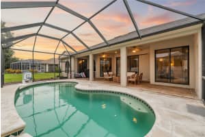 821 GREENVIEW DR, APOLLO BEACH, FL 33572 - MLS#MFRTB8488363