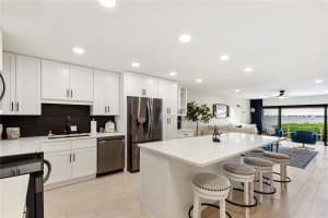 3887 CATALINA DRIVE, BRADENTON, FL 34210 - MLS#MFRTB8488386