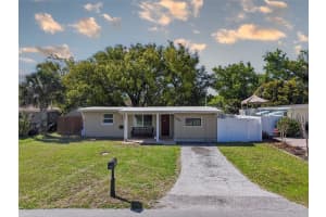 10480 111TH AVENUE, LARGO, FL 33773 - MLS#MFRTB8488389