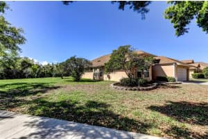 10002 OASIS PALM DRIVE, TAMPA, FL 33615 - MLS#MFRTB8488397