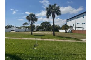 6046 BAYOU GRANDE BOULEVARD, ST PETERSBURG, FL 33703 - MLS#MFRTB8488408