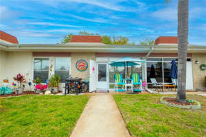 4375 Tahitian Gardens Cir #b, HOLIDAY