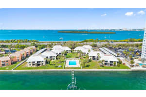 7300 SUNSHINE SKYWAY LANE, ST PETERSBURG, FL 33711 - MLS#MFRTB8488425