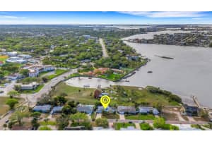 7912 GARDEN DRIVE N, ST PETERSBURG, FL 33710 - MLS#MFRTB8488470