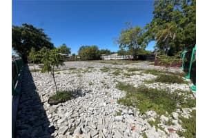 3023 62ND AVENUE, ST PETERSBURG, FL 33702 - MLS#MFRTB8488473