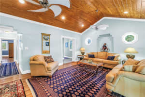 126 30TH AVENUE, ST PETERSBURG, FL 33704 - MLS#MFRTB8488508