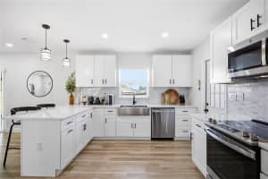 102 ANGLEWOOD DRIVE, BRANDON, FL 33511 - MLS#MFRTB8488518