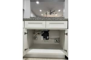 6340 NEWTOWN CIRCLE, TAMPA, FL 33615 - MLS#MFRTB8488561