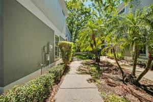 2431 EARLSWOOD COURT, BRANDON, FL 33510 - MLS#MFRTB8488582