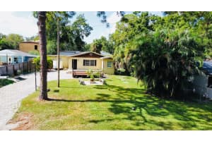 10004 MEMORIAL HIGHWAY, TAMPA, FL 33615 - MLS#MFRTB8488616