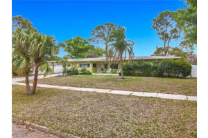 6170 7th Ave N, ST PETERSBURG