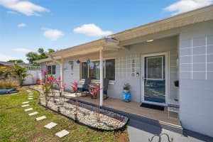 2530 51ST STREET, ST PETERSBURG, FL 33710 - MLS#MFRTB8488675