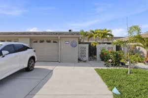 573 BOCA CIEGA POINT BOULEVARD, ST PETERSBURG, FL 33708 - MLS#MFRTB8488698