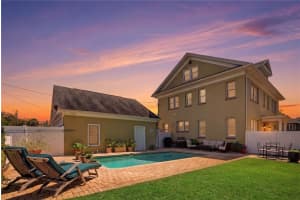 241 72ND STREET, ST PETERSBURG, FL 33710 - MLS#MFRTB8488722