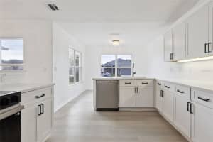 5729 KING JAMES AVENUE, LEESBURG, FL 34748 - MLS#MFRTB8488786