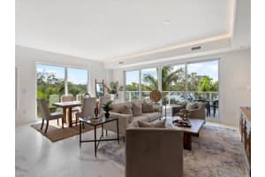 1020 SUNSET POINT ROAD, CLEARWATER, FL 33755 - MLS#MFRTB8488792