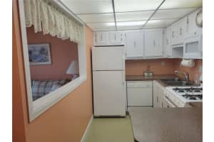 9950 62ND TERRACE, ST PETERSBURG, FL 33708 - MLS#MFRTB8488815