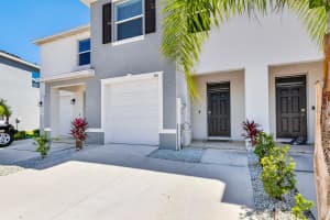350 MANGROVE SHADE CIRCLE, APOLLO BEACH, FL 33572 - MLS#MFRTB8488834