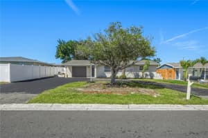 11525 81ST PLACE, SEMINOLE, FL 33772 - MLS#MFRTB8488843