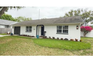 1044 51st Ave N, ST PETERSBURG