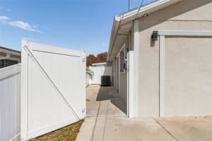 1705 NORFOLK STREET, TAMPA, FL 33604 - MLS#MFRTB8488927