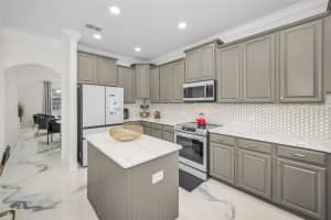 11922 FROST ASTER DRIVE, RIVERVIEW, FL 33579 - MLS#MFRTB8488930