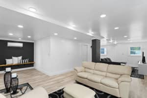 3401 MANATEE DRIVE, ST PETERSBURG, FL 33705 - MLS#MFRTB8489002