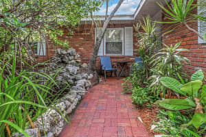 11530 66TH AVENUE, SEMINOLE, FL 33772 - MLS#MFRTB8489045