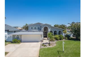 707 SNUG ISLAND, CLEARWATER BEACH, FL 33767 - MLS#MFRTB8489063
