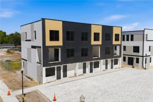 4353 FONTANAROSA VILLAGE COURT, TAMPA, FL 33614 - MLS#MFRTB8489079