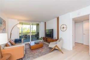 2333 FEATHER SOUND DRIVE, CLEARWATER, FL 33762 - MLS#MFRTB8489132