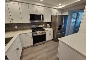 6020 SHORE BOULEVARD, GULFPORT, FL 33707 - MLS#MFRTB8489138