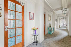 130 4TH AVENUE, ST PETERSBURG, FL 33701 - MLS#MFRTB8489148