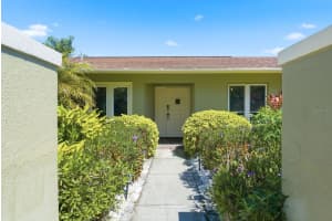 1680 CINNAMON LANE, DUNEDIN, FL 34698 - MLS#MFRTB8489178