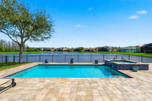 2552 OAKWOOD PRESERVE DRIVE, WESLEY CHAPEL, FL 33543 - MLS#MFRTB8489186