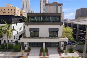 321 2nd St N, ST PETERSBURG 321 2nd St N, ST PETERSBURG