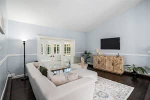 3721 MONARCH DRIVE, TAMPA, FL 33618 - MLS#MFRTB8489232