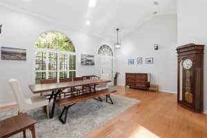 11767 ASHLEY COURT, SEMINOLE, FL 33772 - MLS#MFRTB8489247