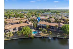 6321 NEWTOWN CIRCLE, TAMPA, FL 33615 - MLS#MFRTB8489267