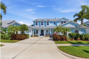 715 ISLEBAY DRIVE, APOLLO BEACH, FL 33572 - MLS#MFRTB8489276