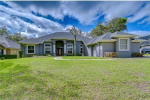 5104 SYLVAN OAKS DRIVE, VALRICO, FL 33596 - MLS#MFRTB8489301