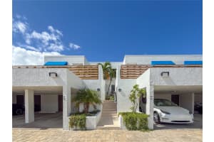 806 BAYPORT WAY, LONGBOAT KEY, FL 34228 - MLS#MFRTB8489326