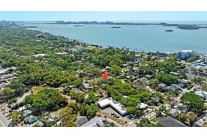 300 PRESIDENT STREET, DUNEDIN, FL 34698 - MLS#MFRTB8489371